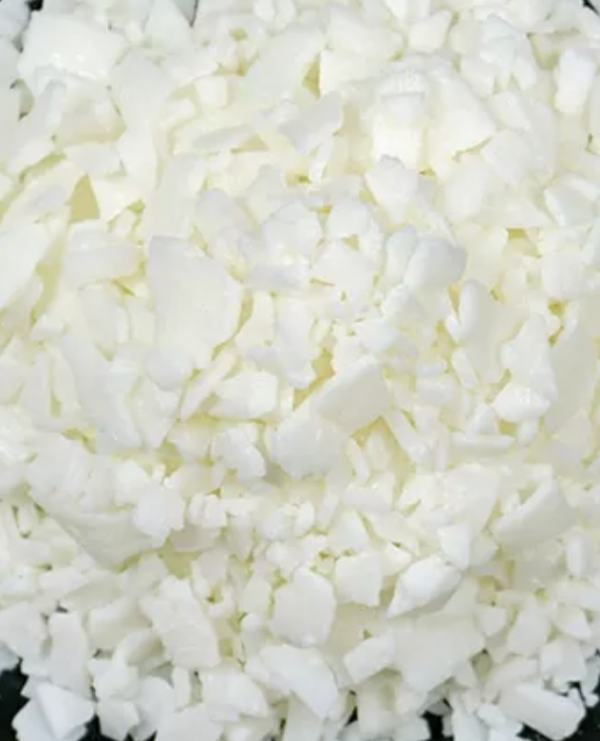 Soy wax flakes for candle making